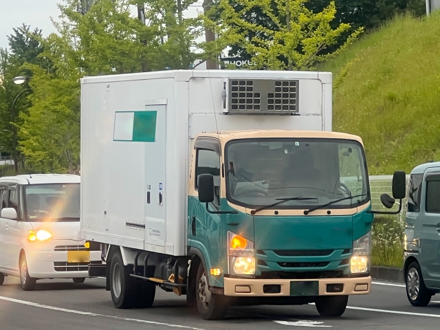 ヤマト運輸　トラック