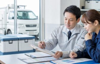 感染性廃棄物収集運搬求人の仕事内容・勤務・許可・教育を比較する応募者